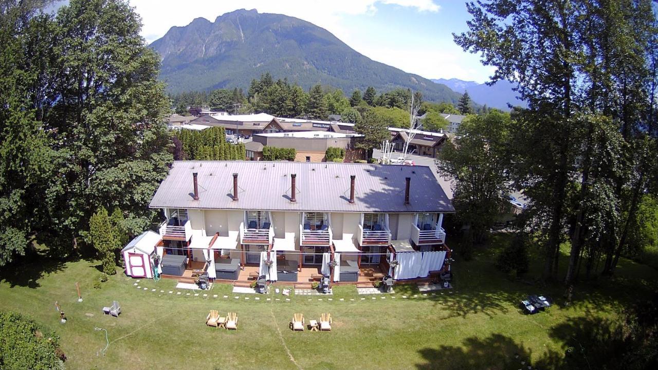 Moon River Suites #5 North Bend Kültér fotó